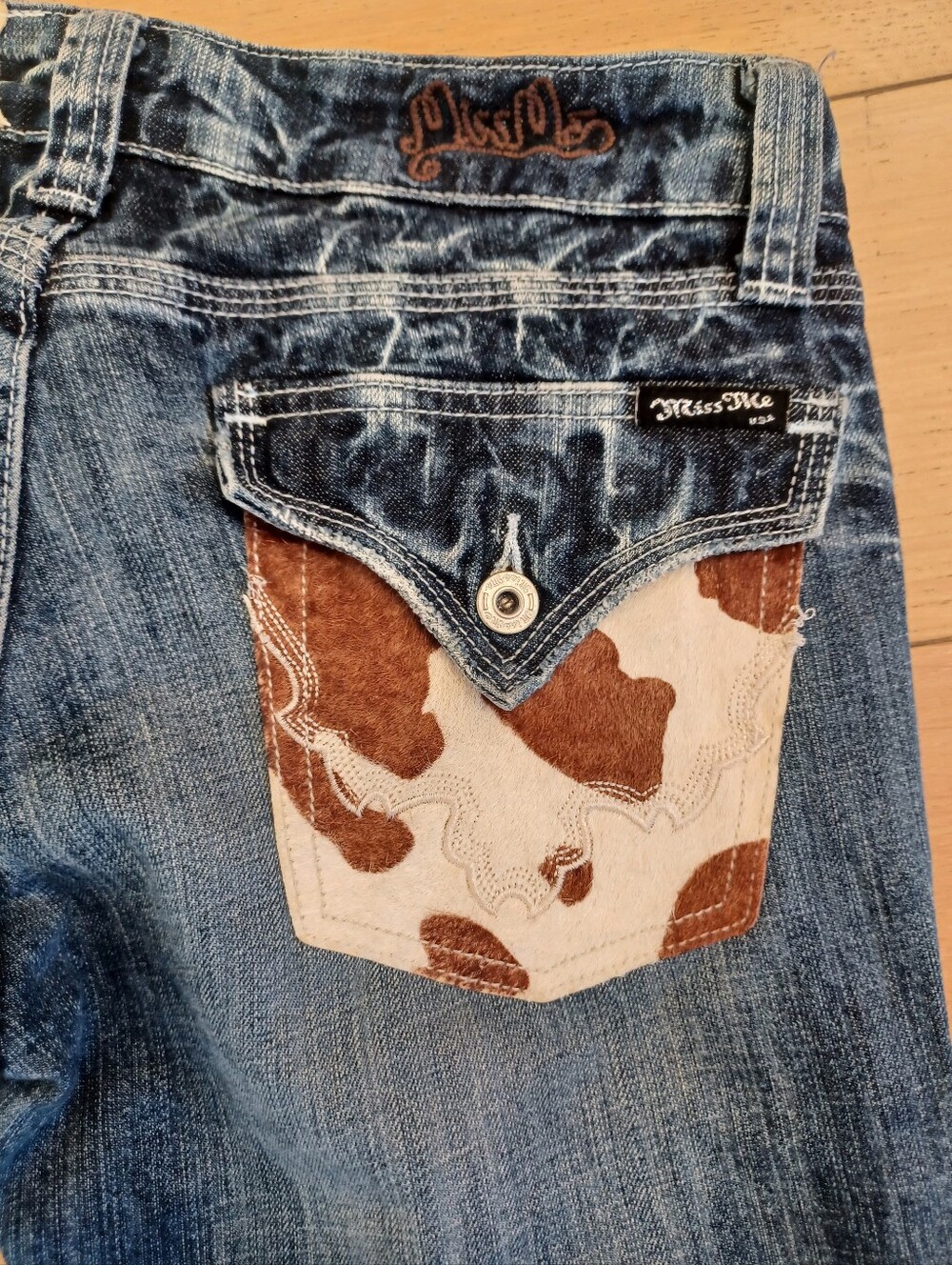 🐮Miss Me Cowhide Animal Bootcut Jeans 30x35